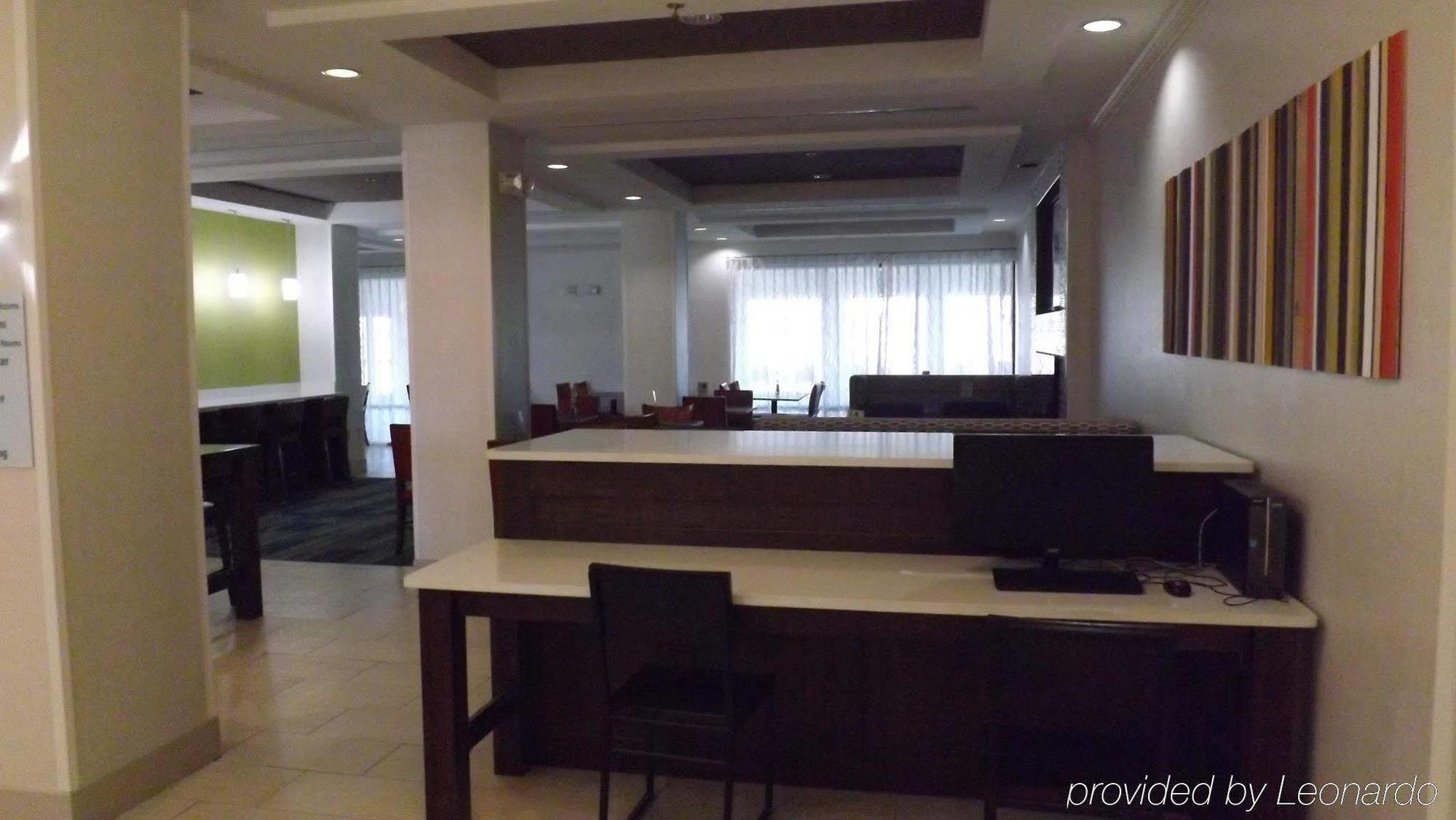 فندق وأجنحة هوليداي إن إكسبريس دايرزبيرج Dyersburg المظهر الخارجي الصورة
